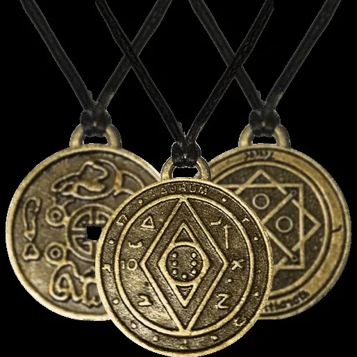 Money amulet : komposisi hanya bahan-bahan alami.